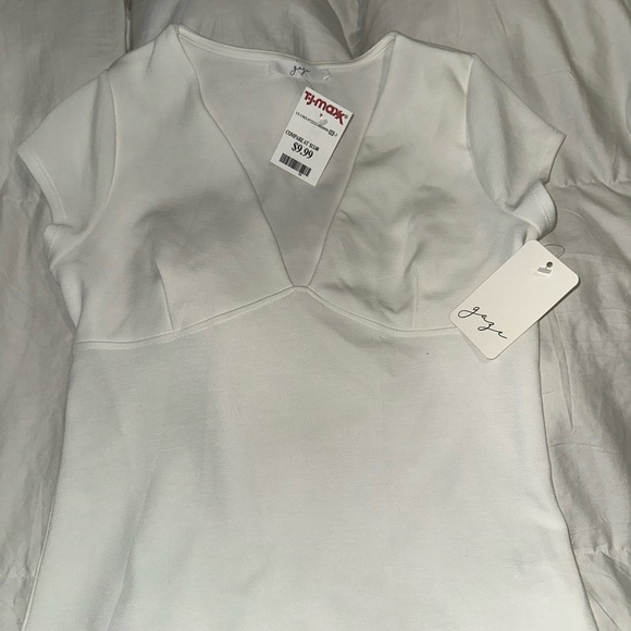 Gaze Classic White Top - Picture 1 of 4